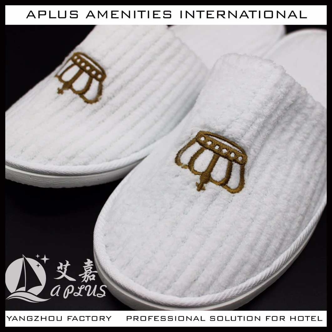 Hotel Supplies Customized Logo Closed Toe Disposable Slippers for Hotel