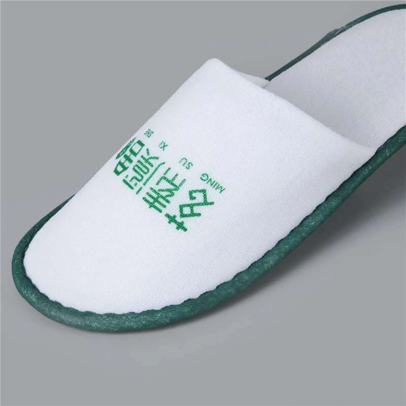 Customization Hotel Amenities SPA Guest Plush Closed Toe Disposable Hotel Slippers with Logo