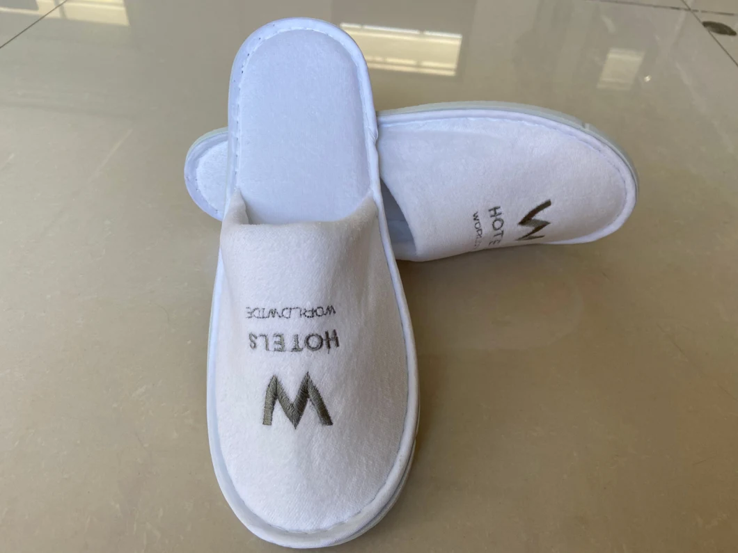 Top Quality Velour Hotel Slippers with Embroidery
